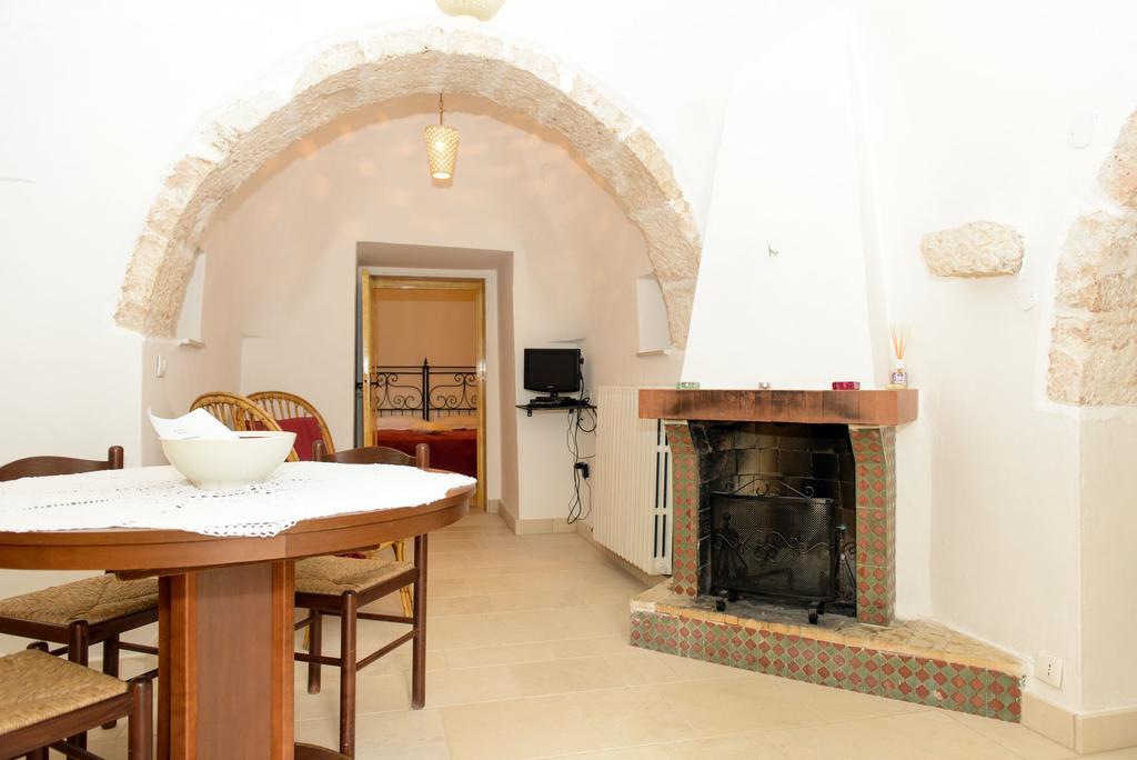 Agritrulli Guest House Ostuni Exterior photo